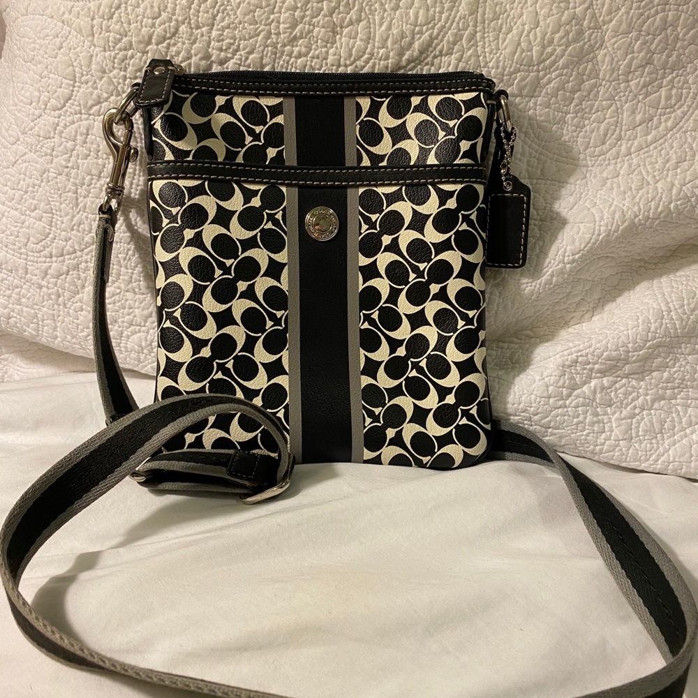 Crossbody Black and White Coach Bag